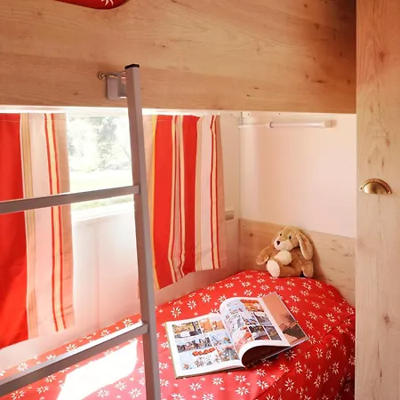 Vakantiehuis Les Roulottes De Cuzay Roiffé