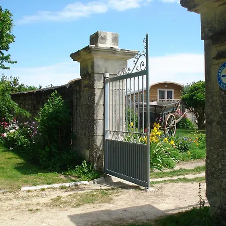 Les Roulottes De Cuzay Feriehus