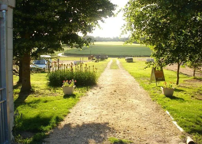 Les Roulottes De Cuzay Сasa de vacaciones *